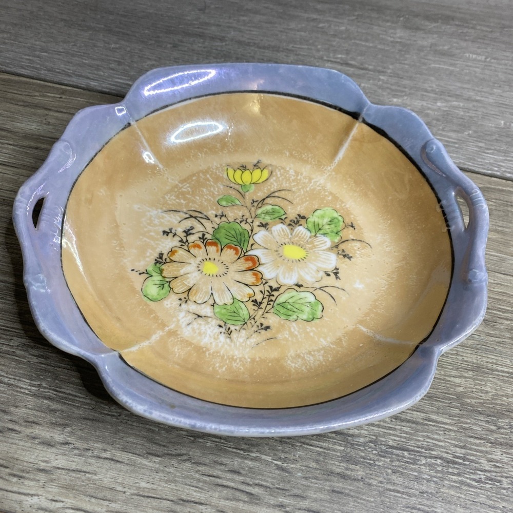 Vintage‎ clover shape 7" Dish Hand Painted Flowers  Handles   Japan